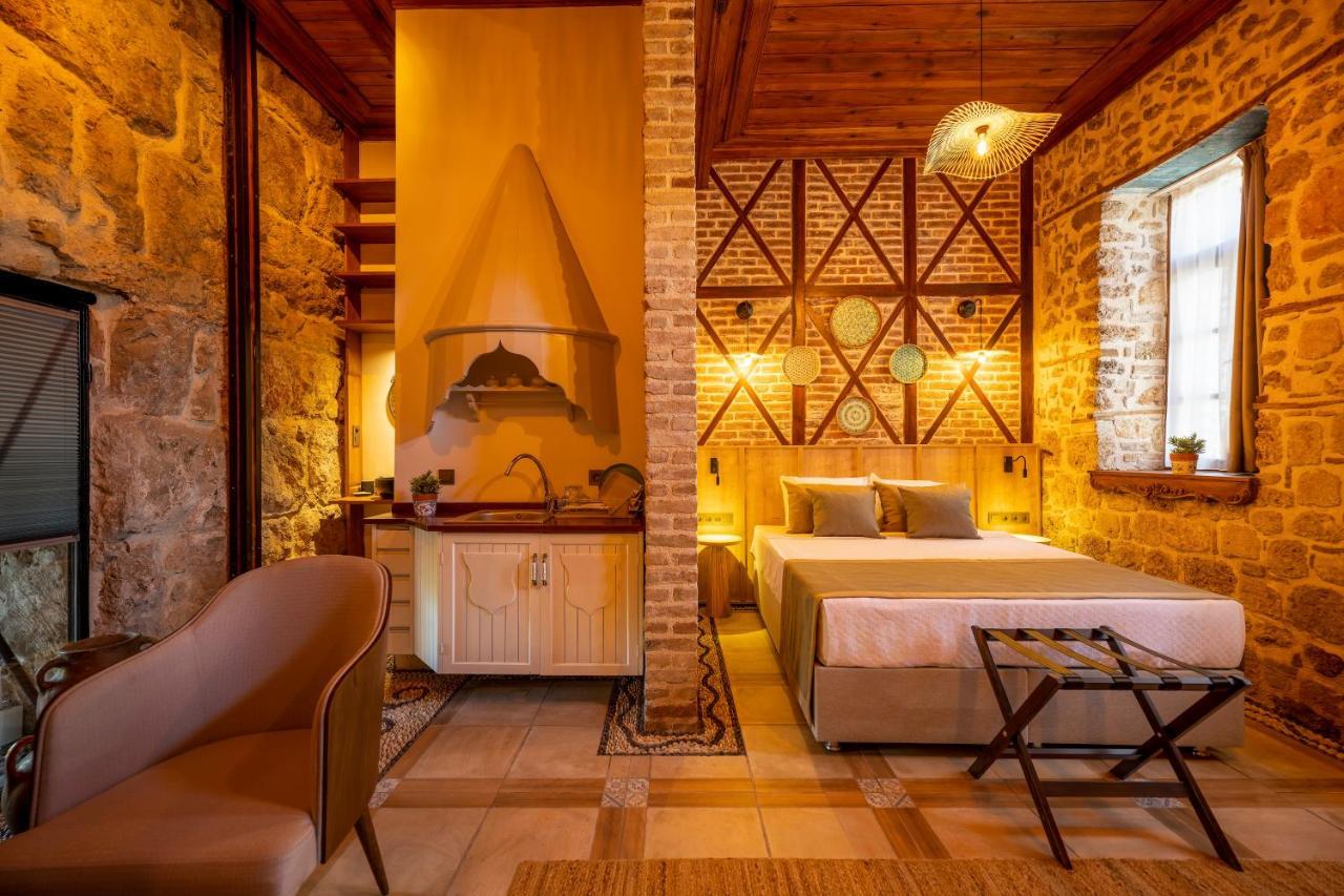 Route Hotel Kaleici - Adult Only Antalya Zewnętrze zdjęcie