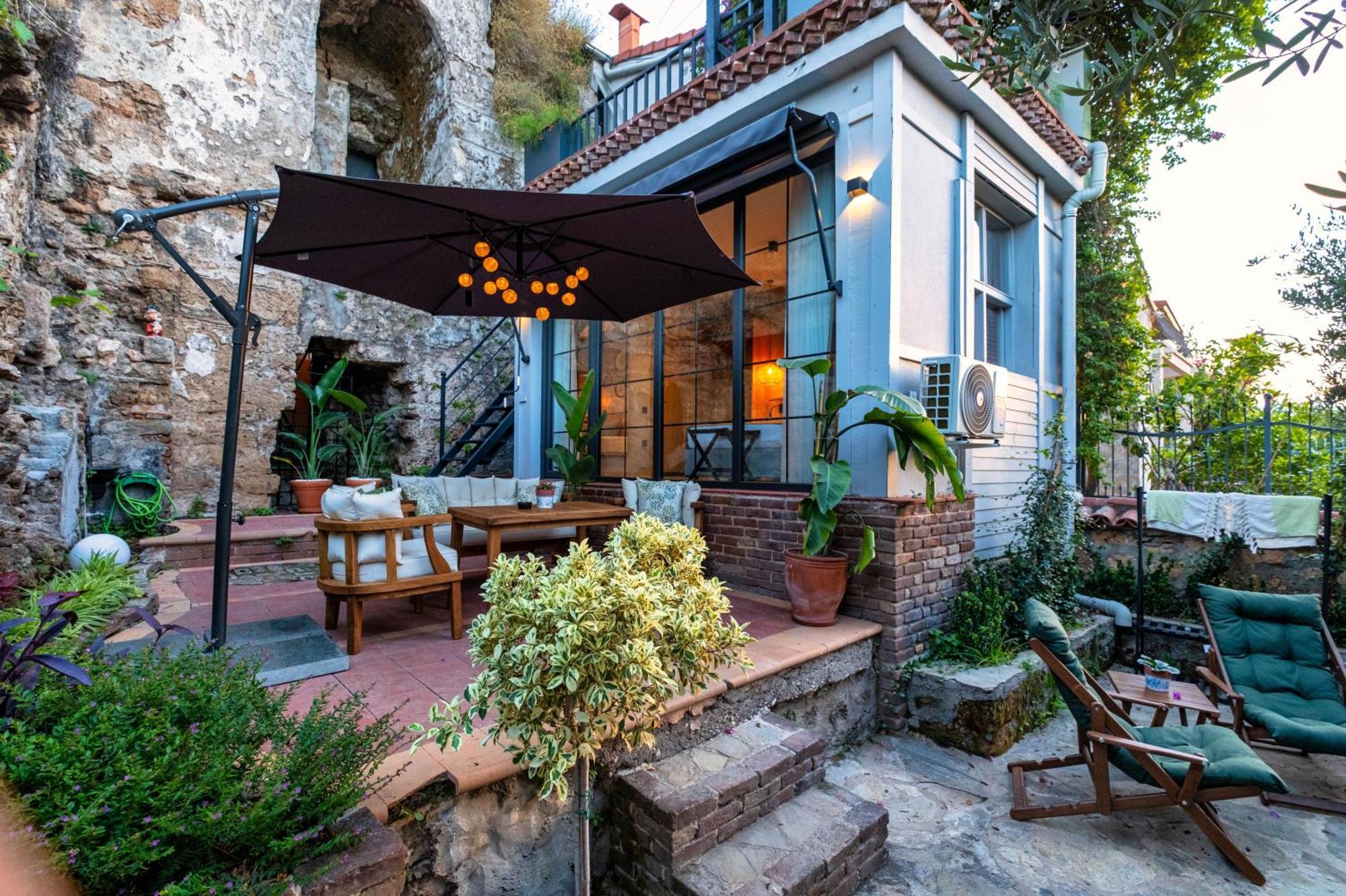 Route Hotel Kaleici - Adult Only Antalya Zewnętrze zdjęcie